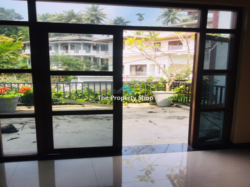 ull; House in "katugasthota ", Kandy.ull; 03 Bedrooms with 2 bathrooms Living, Dining and Kitchen Area.ull; Parking available for 1 vehicles in front space.ull; Water, Electricity, Telephone facilities are available.ull; 12F road access to the property.ull; Documents in orderull; Good neighborhood.ull; Quiet natural surroundings.ull; Easy access to katugathota townull; Taxi Stand, Shops, mini Supermarkets, Bank: 5 minutesull; Easy access to "katugasthota Town" only 5 minutes away.                                                       ull; City limit in just:         katugasthota town : 1Km                 To Kandy town: 6Km        Distance from house to the main road: 50mCall us for an appointment to visit the propertPlease contact us for more Details: Hotline - 0815662566 / 0777 507 501Genuine buyers only.NO BROKERS PLEASE..Visit our website for more properties.