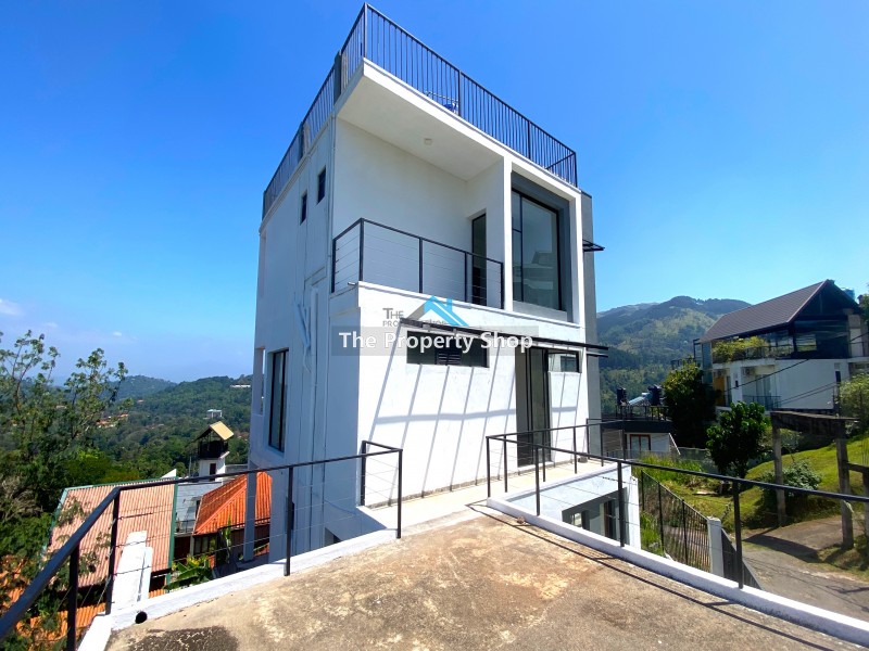 ull; 10 Perch house in "Peradeniya "Kandy. ull; 6 Bedrooms with 5 bathrooms Living, Dining and Kitchen Area.ull; Parking available for 2 vehicles in front space.ull; Water, Electricity, Telephone facilities are available.ull; 12F road access to the property.ull; Documents in order.ull; Good neighbourhood.ull; Quiet natural surroundings.ull; Easy access to peardeniya town. ull; Taxi Stand, Shops, mini Supermarkets,Bank: 5 minutes.ull; Easy access to "Peradeniya Town" only 10 minutes away.                                                       ull; City limit in just:          peradeniya town : 4Km                  To Agunawela town: 800m         Distance from house to the main road: 500mCall us for an appointment to visit the propertPlease contact us for more Details: Hotline - 0815662566 / 0777 507 501Genuine buyers only.NO BROKERS PLEASE..